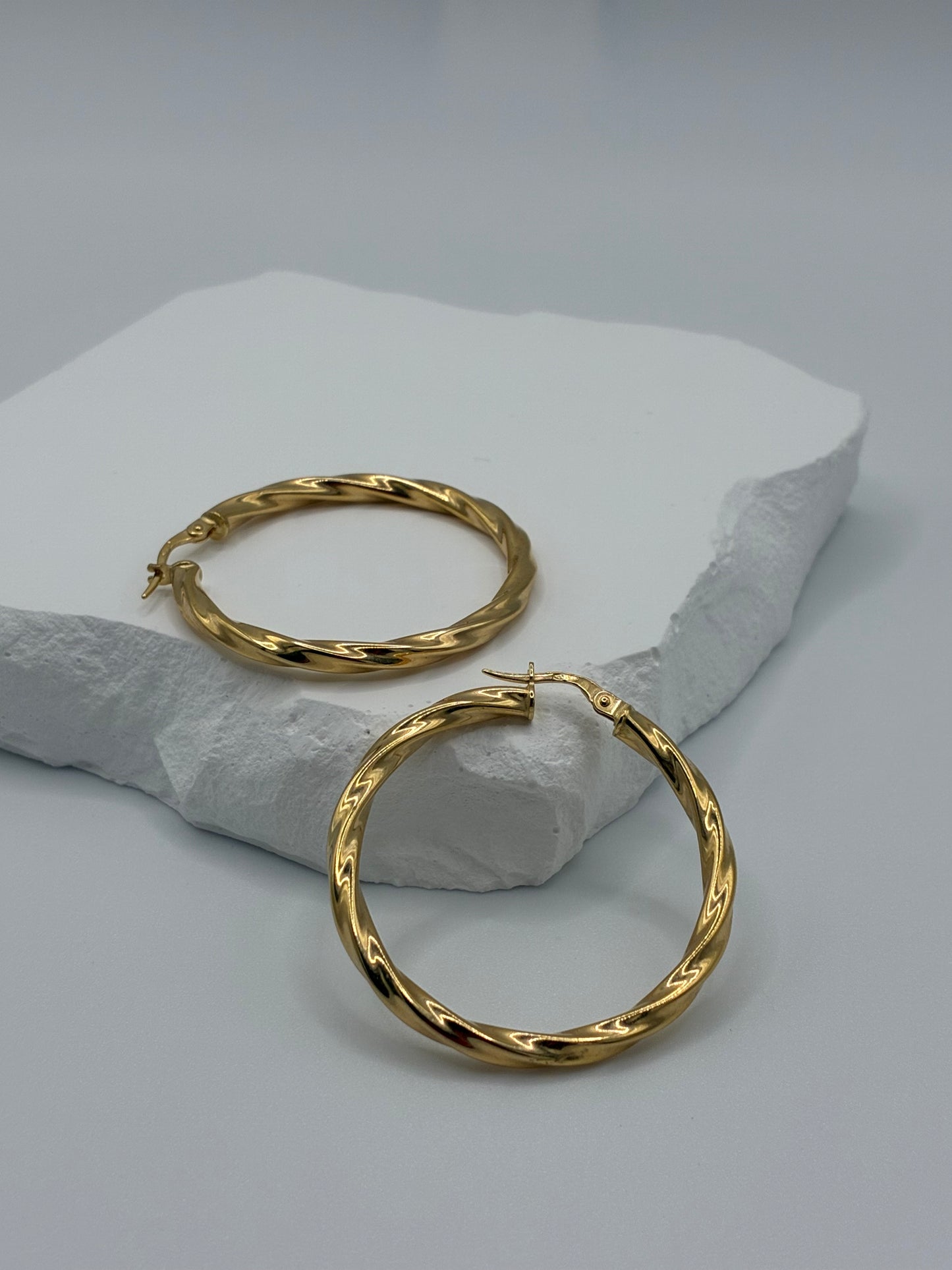 Cerchietti torchon in oro giallo